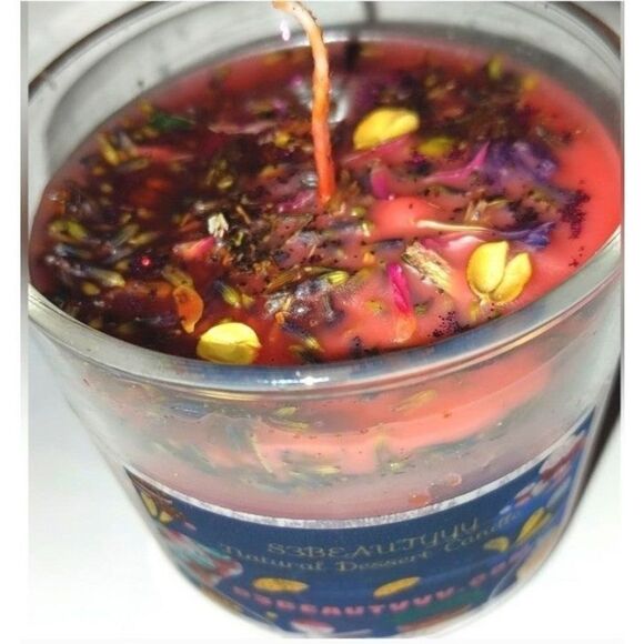 Hand crafted Love struck candle - Picture 3 of 6